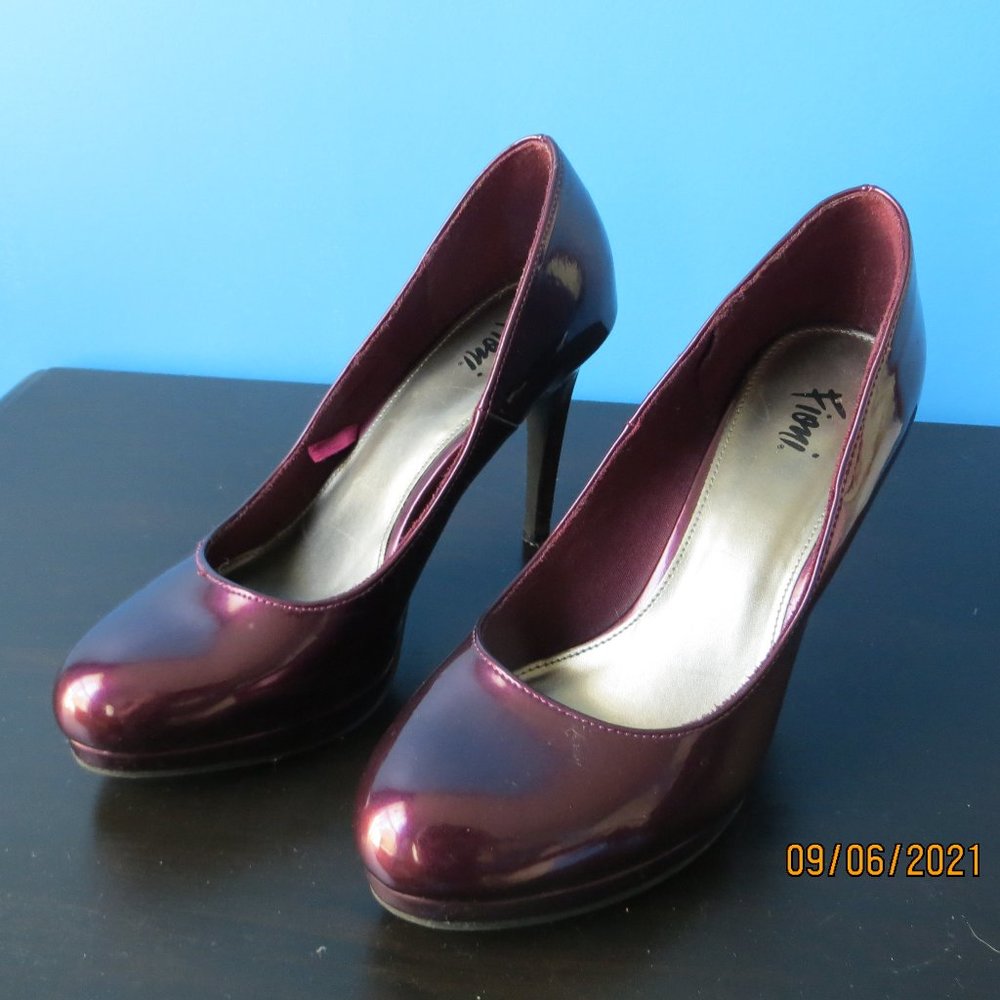 Purple(ish) High Heel Shoes